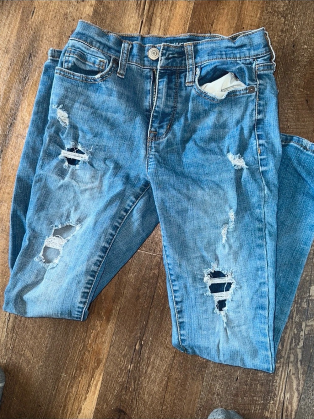 Aeropostale Light Blue Skinny Ripped Jeans